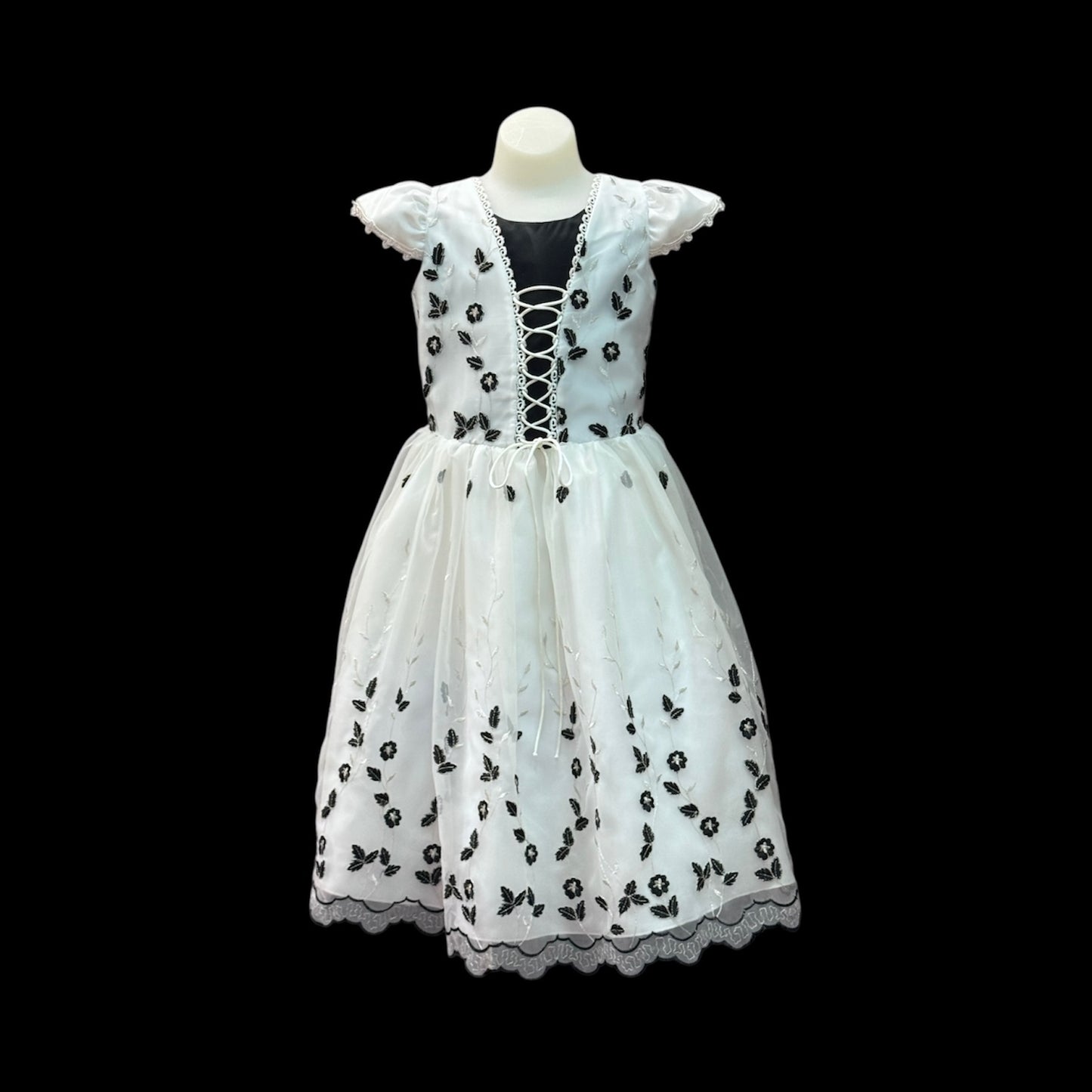White & Black Short Sleeve Dress w/ Floral Embroidery (Size 8)