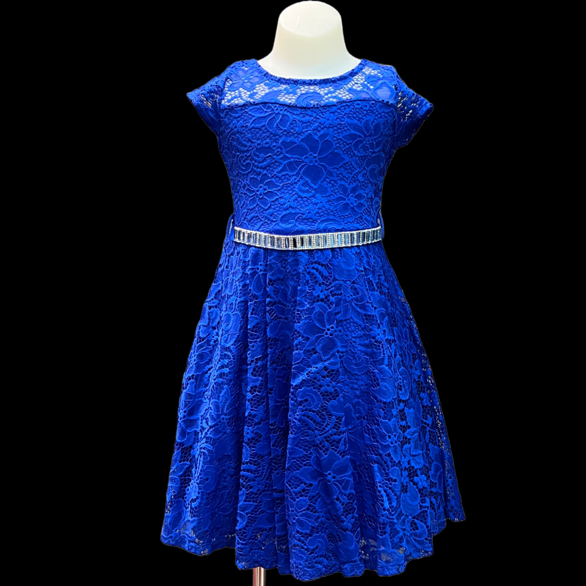 Short Sleeve Lace Dress w/ Diamond Belt