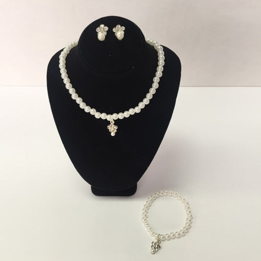 Pearl Necklace, Earring and Bracelet Set